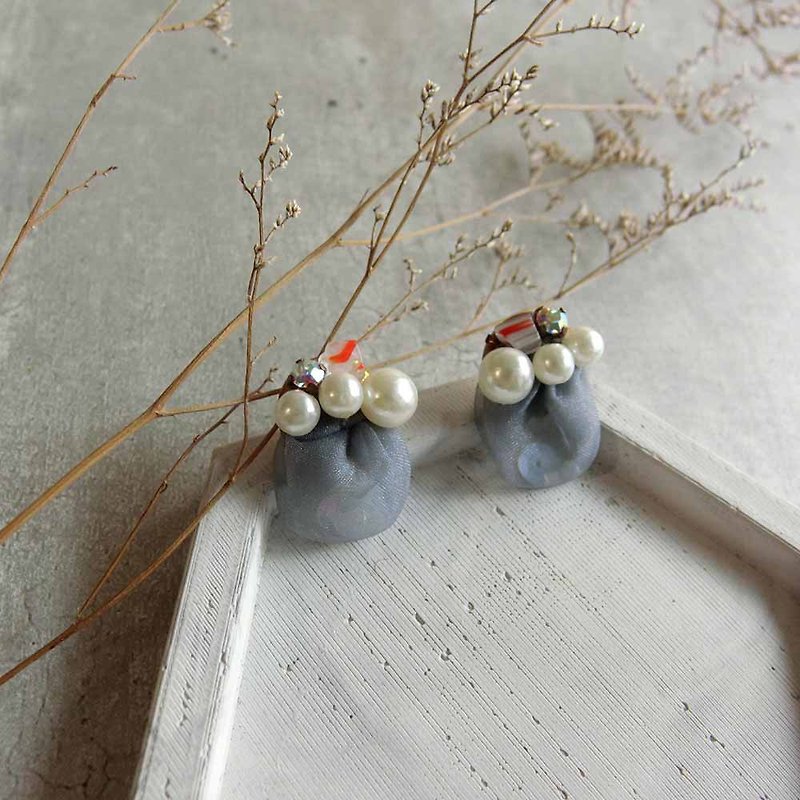 Matte Silk Earrings - Earrings & Clip-ons - Other Man-Made Fibers Gray