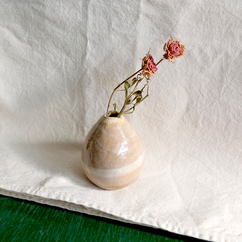 粉雪 質感溫潤花器 - 花瓶/陶器 - 陶 