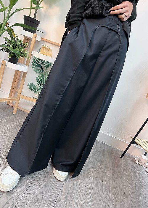 MOD Wide Pants with Dome Layer 23.239 - Black