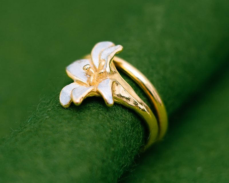 Classic Lily Flower ring - Free size - Gold and silver ring - Adjustable size - General Rings - Other Metals Gold