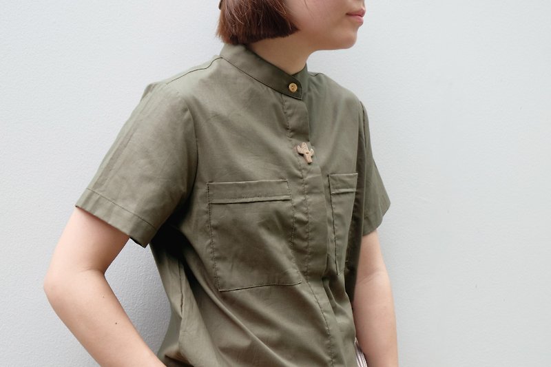 Henry Blouse - Cactus Figure (Leaf color) - Women's Tops - Other Materials Green