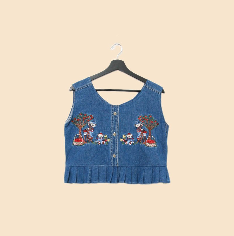 Back to Green-丹寧刺繡背心 小熊 蘋果樹 dv-28//vintage vest - 背心/無袖上衣 - 棉．麻 