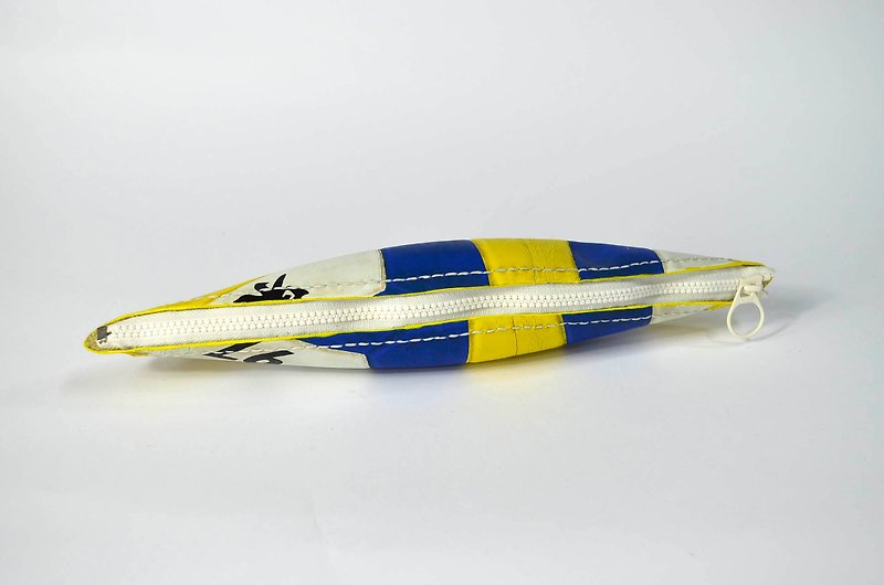 Volleyball x zipper bag / third ball version / a quarter - mikasa yellow blue white number 001 - กล่องดินสอ/ถุงดินสอ - ยาง สีเหลือง
