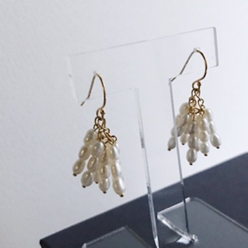 Tassel earrings - Earrings & Clip-ons - Other Metals White