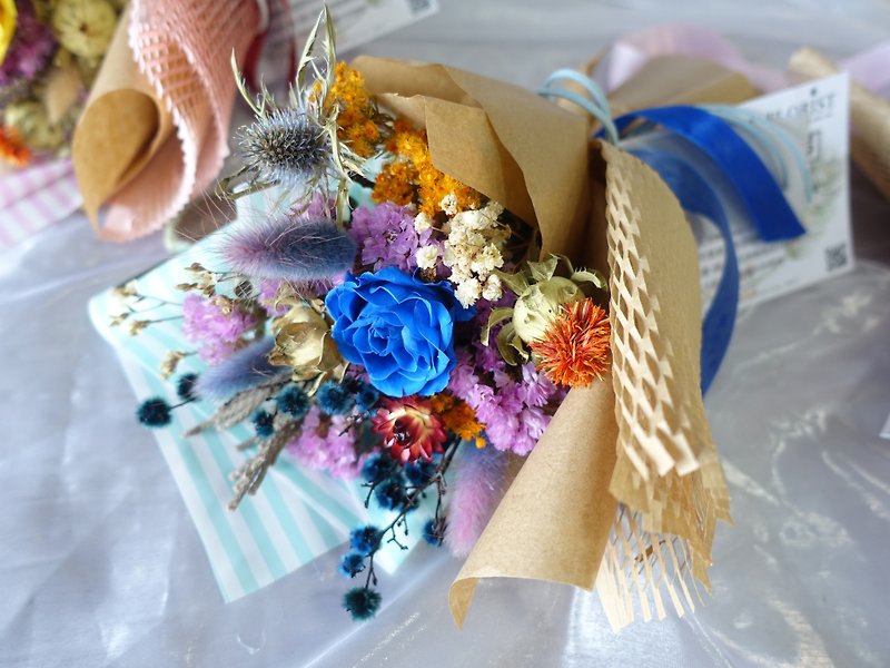 【bochen專屬】天空藍款2束+運費 - 乾燥花/永生花 - 植物．花 藍色