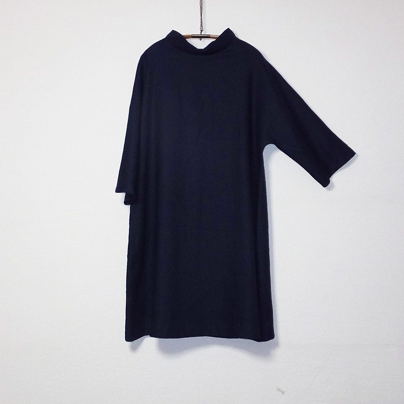 ドルマンリネンワンピース　navy - 洋裝/連身裙 - 棉．麻 藍色