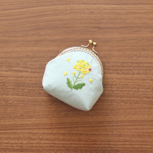 菜の花 刺繍 がま口 ミニポーチ 手刺繍 - ショップ Himirolis