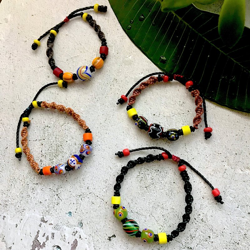 Follow the bracelet aboriginal glass beads gift giving - สร้อยข้อมือ - กระจกลาย หลากหลายสี
