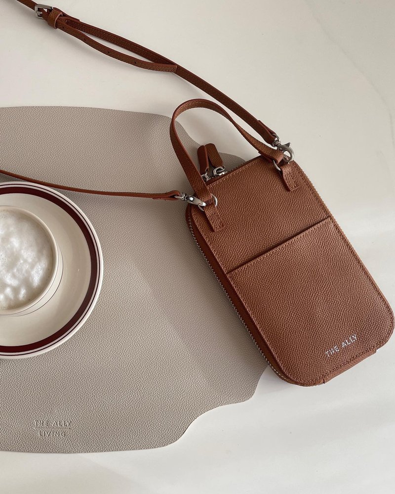 韓國 The Ally | LISHA BAG | 棕色 | 側背包 斜孭袋 - 側背包/斜背包 - 真皮 咖啡色