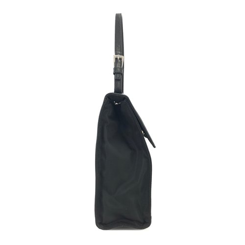 日本直送 名牌中古包 】PRADA プラダ ロゴ型押し ナッパレザー