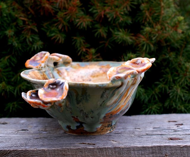 Vintage Ceramic Peach Seashell Dish