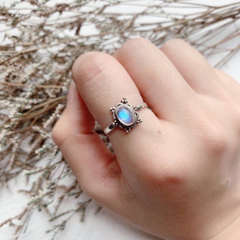 月光石925純銀波西米亞戒指 尼泊爾手工銀飾 - 戒指 - 寶石 藍色