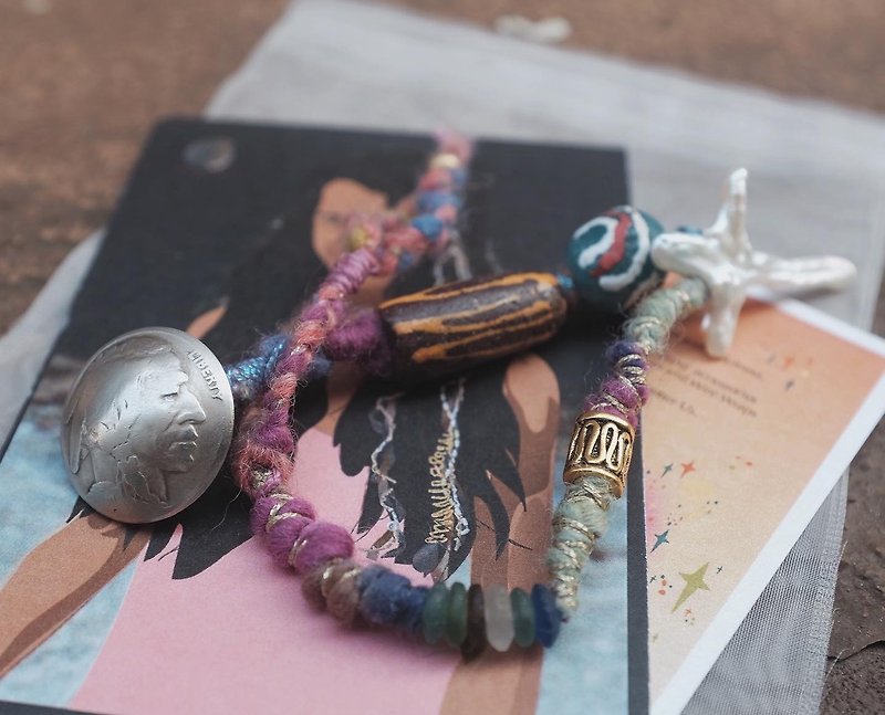 Hippie Braided Bracelet Brown/Glass Beads - Bracelets - Wool Brown