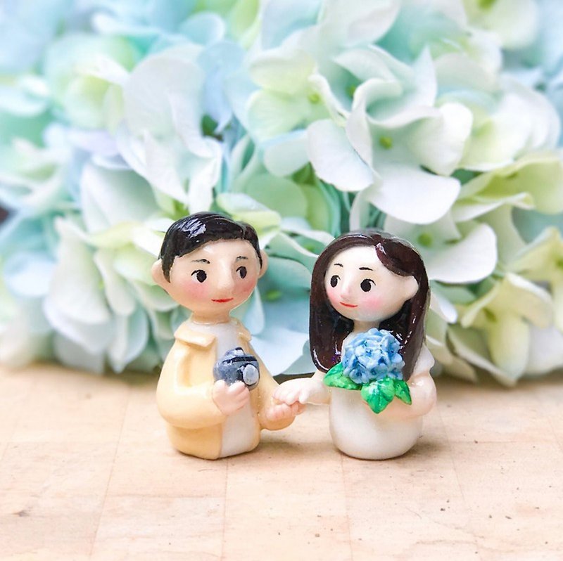 Doll order | gift log base glass cover wedding gift holiday souvenir home furnishings - ของวางตกแต่ง - ดินเหนียว 