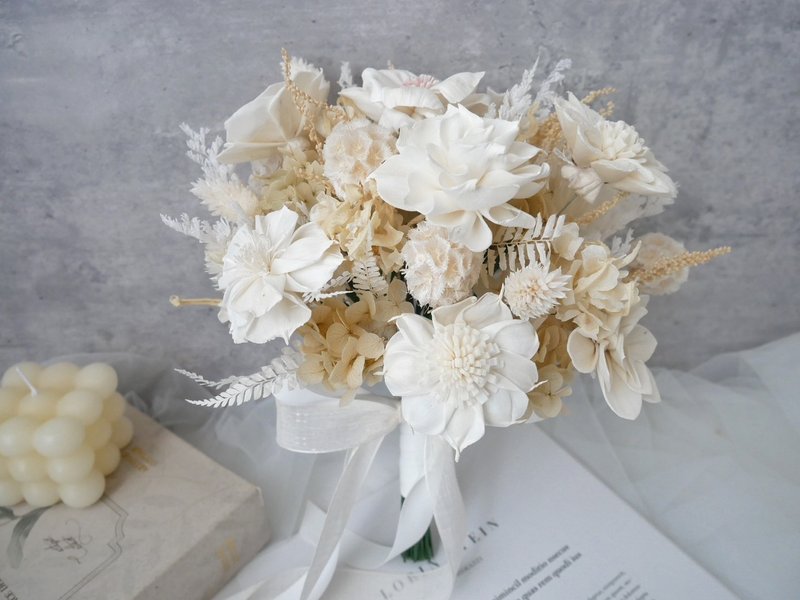 自然型乾燥花捧花【雪白世界】外拍捧花/白色捧花/新娘捧花 - 乾燥花/永生花 - 植物．花 白色