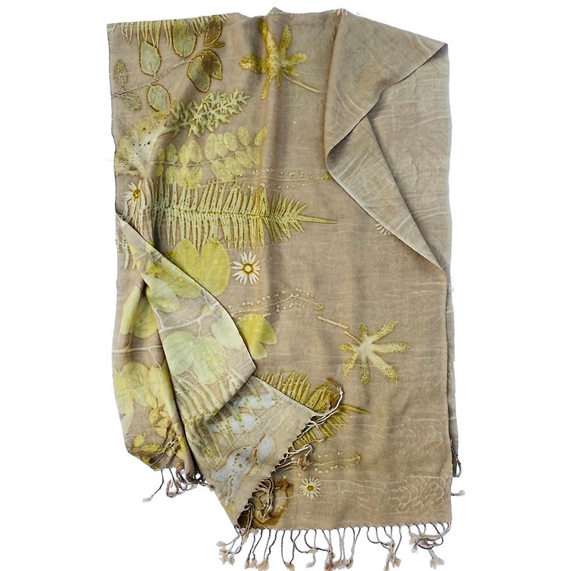 Eco Printing Handmade Plant Dyeing Natural Flower and Leaf Transfer Dyeing Heat Transfer Dyeing Wool Scarf Shawl - Knit Scarves & Wraps - Wool 
