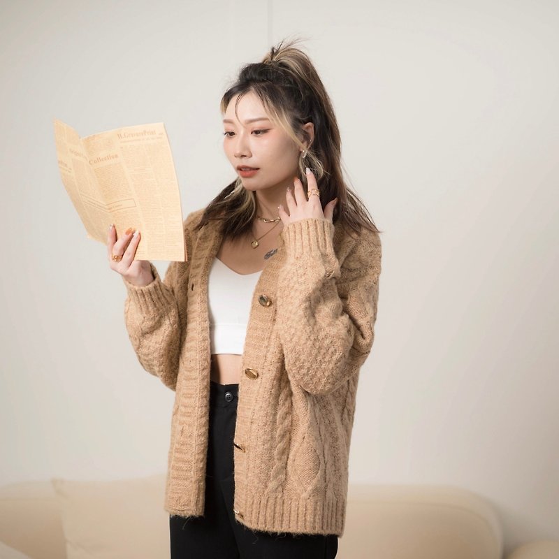 Three-color wool knitted jacket with Rose Gold buttons - สเวตเตอร์ผู้หญิง - เส้นใยสังเคราะห์ สีน้ำเงิน