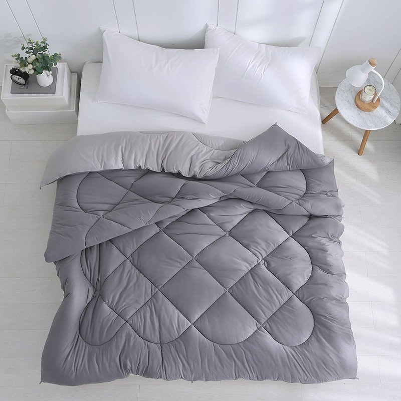 Hongyu 6x7 feet Yunduo Warm Cotton Antibacterial Washable Winter Quilt - Galaxy Gray - ผ้าห่ม - วัสดุอื่นๆ สีเทา