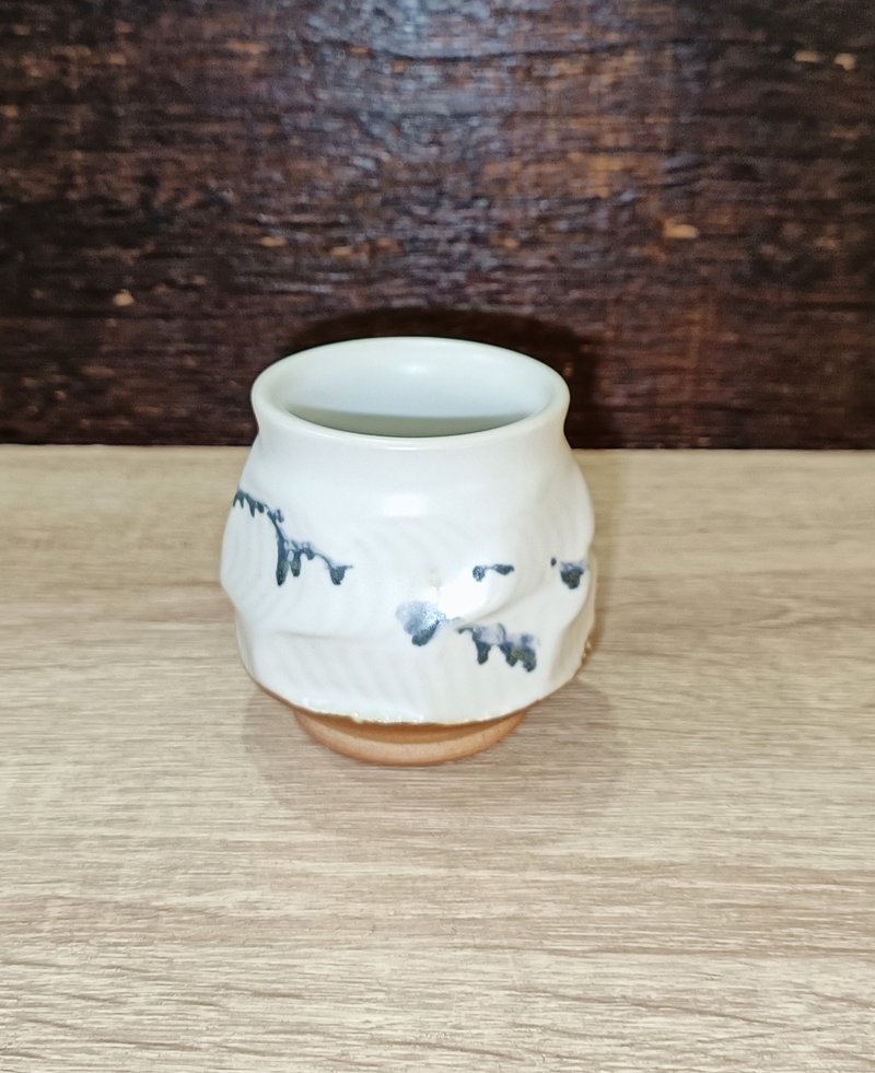 汝窯手作刀削杯-鶯歌李玟叡 - 茶壺/茶杯/茶具 - 陶 