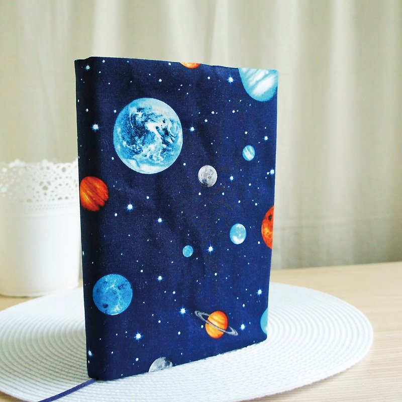 Lovely Japanese cloth [Cosmic planet double-sided cloth book cover, dark blue] 25K log, A5 hand account available E - Book Covers - Cotton & Hemp Blue