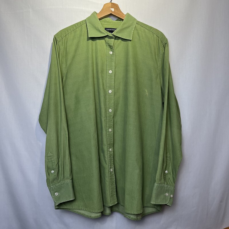vintage green corduroy shirt - Shop MAO clothing Men's Shirts - Pinkoi