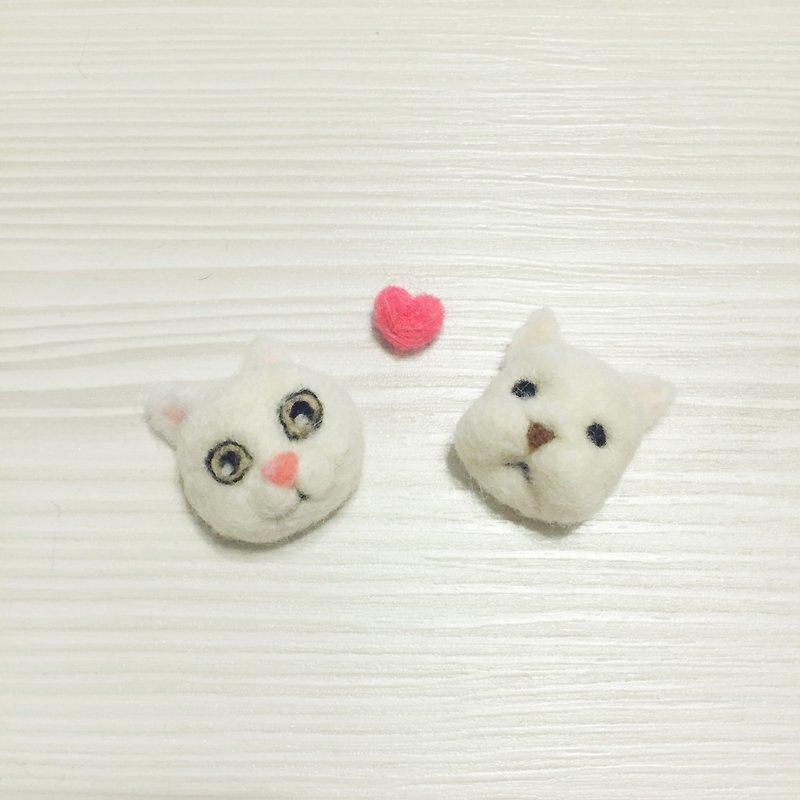 White cat & law hairpin / strap / pin (can be customized) - Hair Accessories - Wool White
