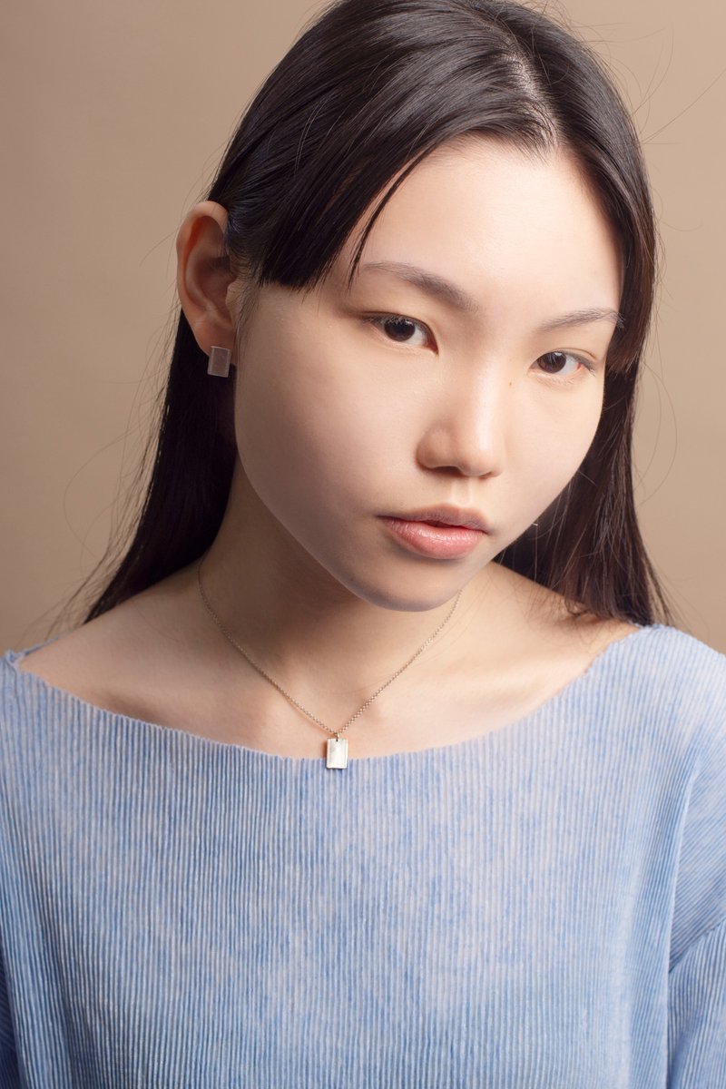 快速出貨 | 暗室原生 | 純銀小底片項鍊 - 項鍊 - 純銀 金色