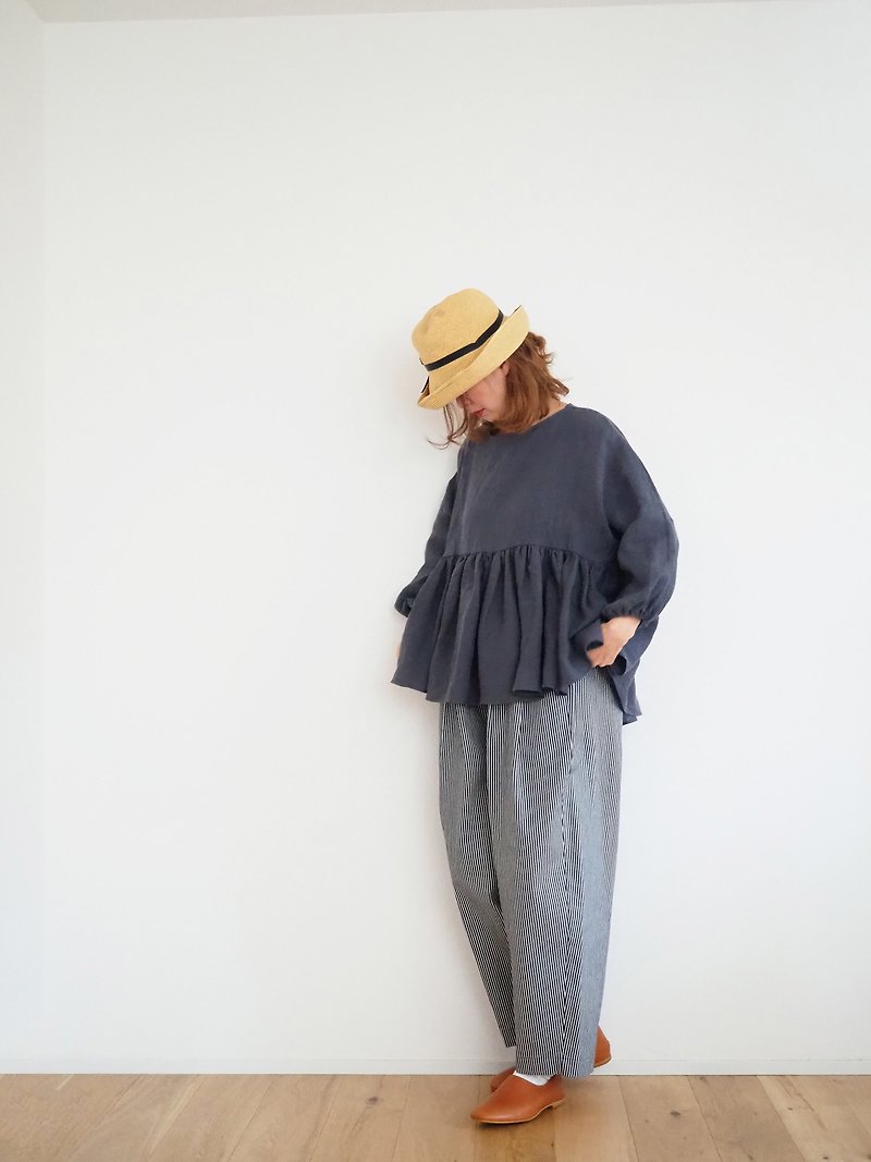 French linen canvas gather blouse MID GRAY - 女襯衫 - 棉．麻 灰色