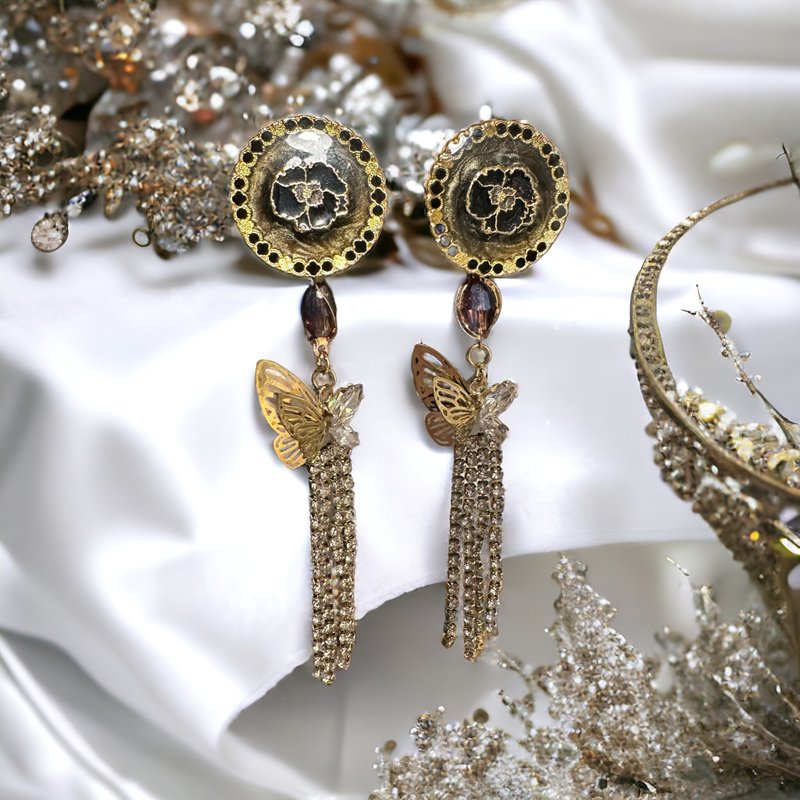 【Butterfly】Vintage Butterfly Dangle / Unique Elegant Classic Earrings Jewelry - Earrings & Clip-ons - Crystal Brown