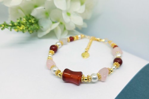 O/C accessory 【設計款。天然石】紅瑪瑙x不規則粉晶x珍珠-款式A手鍊