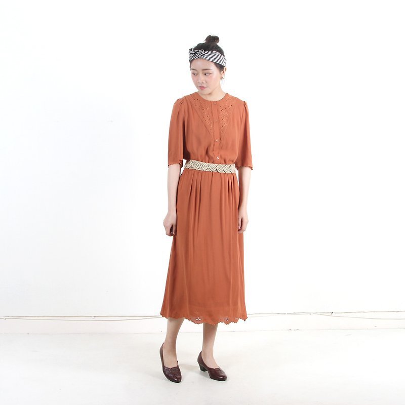 [Eggs and plants] Vintage arabesque embroidered short-sleeved vintage dress - One Piece Dresses - Polyester Orange