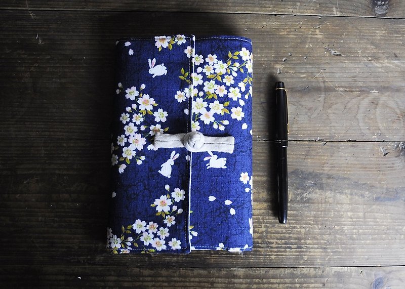 handmade notebook - สมุดบันทึก/สมุดปฏิทิน - ผ้าฝ้าย/ผ้าลินิน 