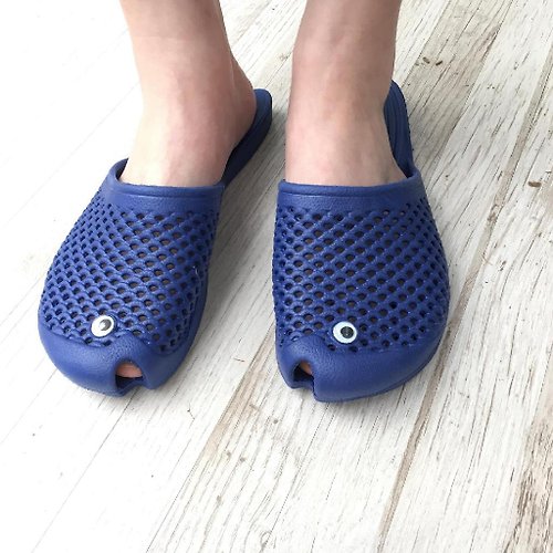 SPICE 日本雜貨 台灣代理 【SPICE】日本 金魚造型拖鞋(約23~25cm)- 藍色