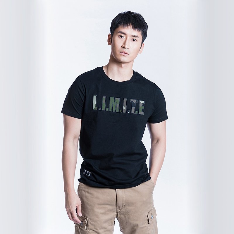 L.I.M.I.T.E  - メンズ迷彩パッチ刺繍プラスプリントTシャツ、ブラック - Tシャツ メンズ - コットン・麻 ブラック
