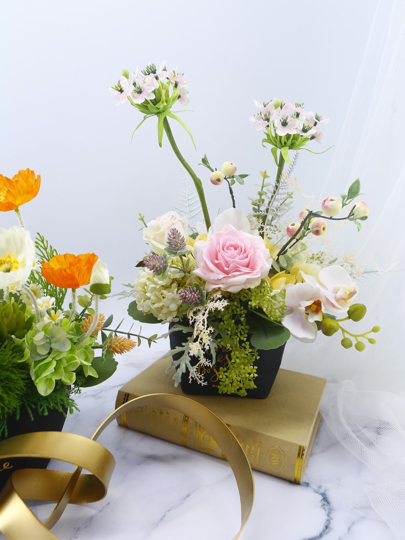 粉玫瑰甜美風紙袋香氛花禮/擬真花/居家/花禮/佈置/美化/永不凋零 - 盆栽/植栽 - 其他材質 粉紅色