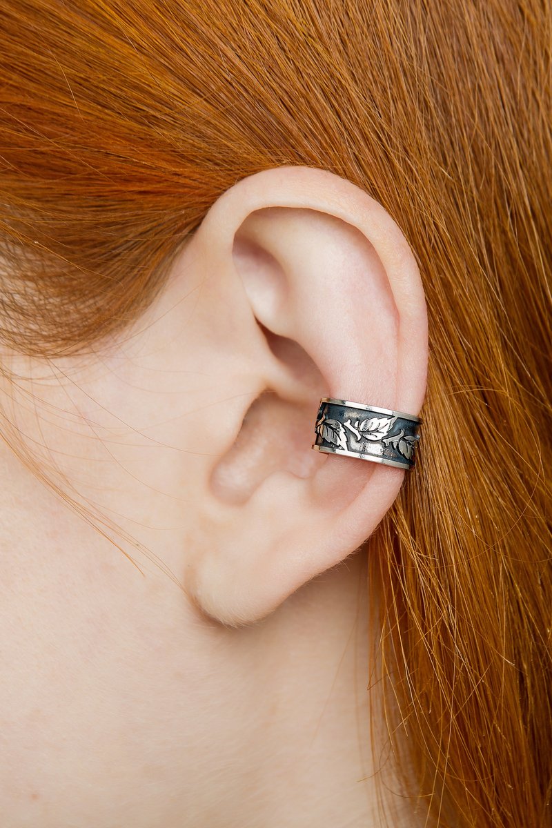 Leaves ear cuff no piercing sterling silver - 耳環/耳夾/耳骨夾 - 純銀 銀色