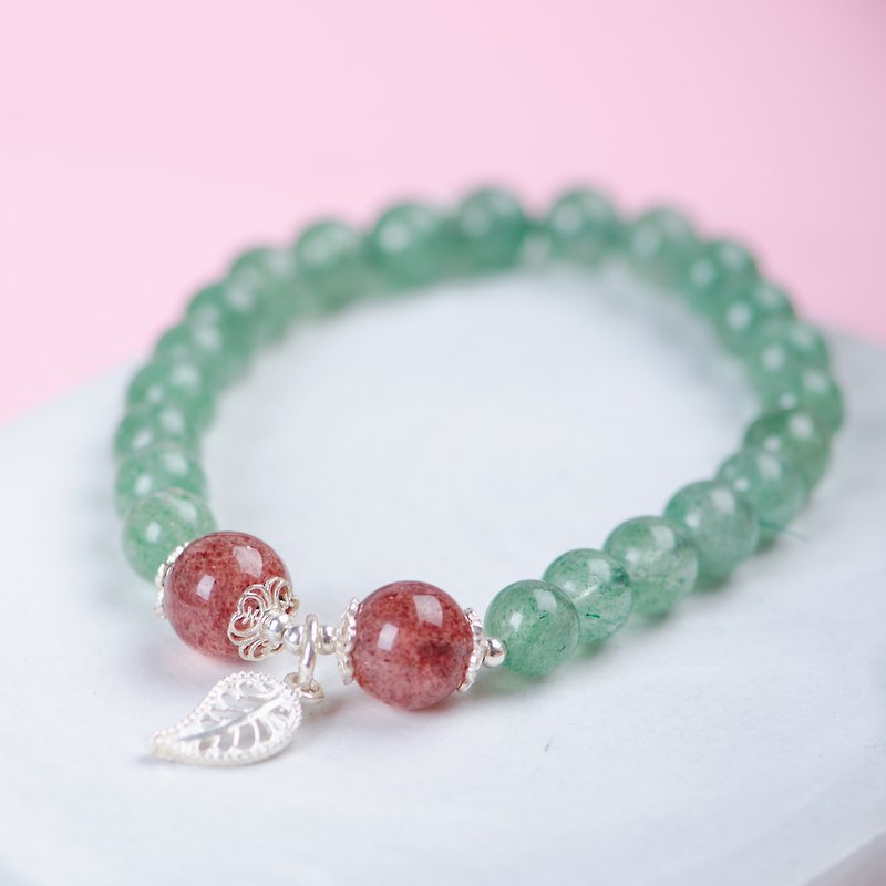 Strawberry Rose Quartz, Green and Red Genuine Gemstone Crystal Bracelet - สร้อยข้อมือ - เครื่องเพชรพลอย สีเขียว