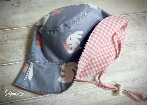 艾莉絲handmade 可愛灰藍兔兔 粉紅格紋 雙面漁夫帽 遮陽帽-童帽
