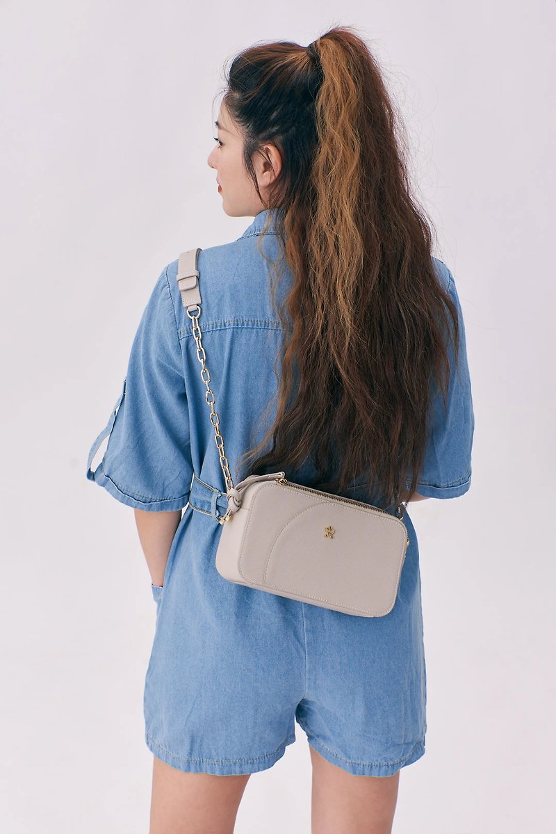 Pétale camera bag (oatmeal gray) - Messenger Bags & Sling Bags - Genuine Leather Gray