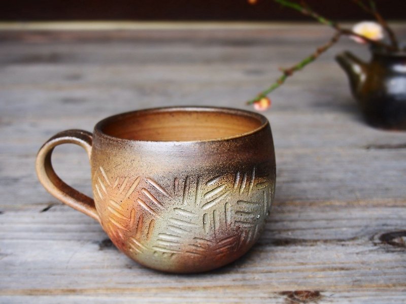 Bizen coffee cup (circle) c4 - 040 - Mugs - Pottery Brown