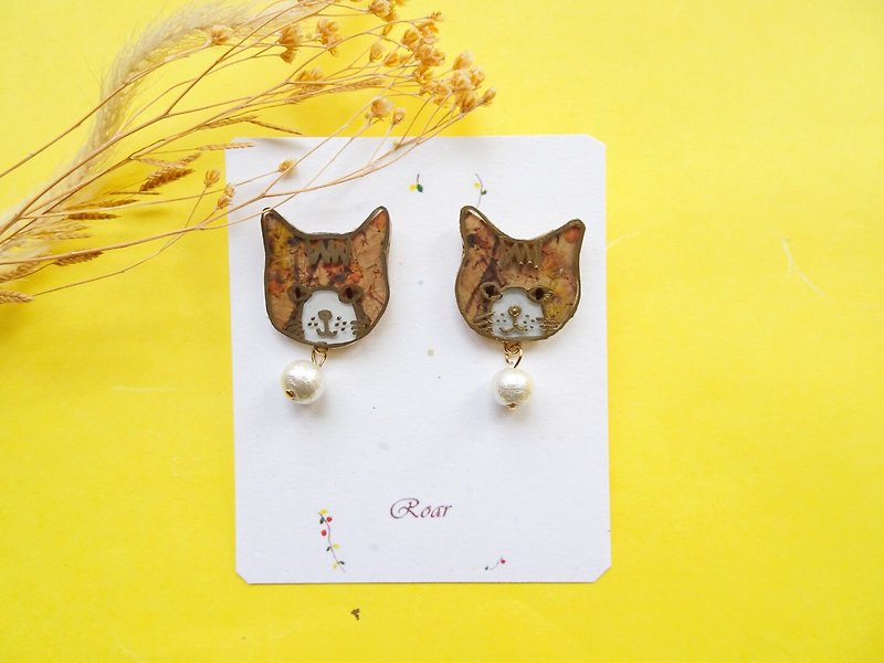 Flower Cat Shrink Plastic Earrings - ต่างหู - พลาสติก หลากหลายสี