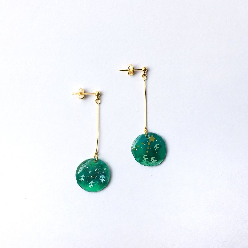 Christmas crystal ball clip / pin earrings - Earrings & Clip-ons - Resin Transparent
