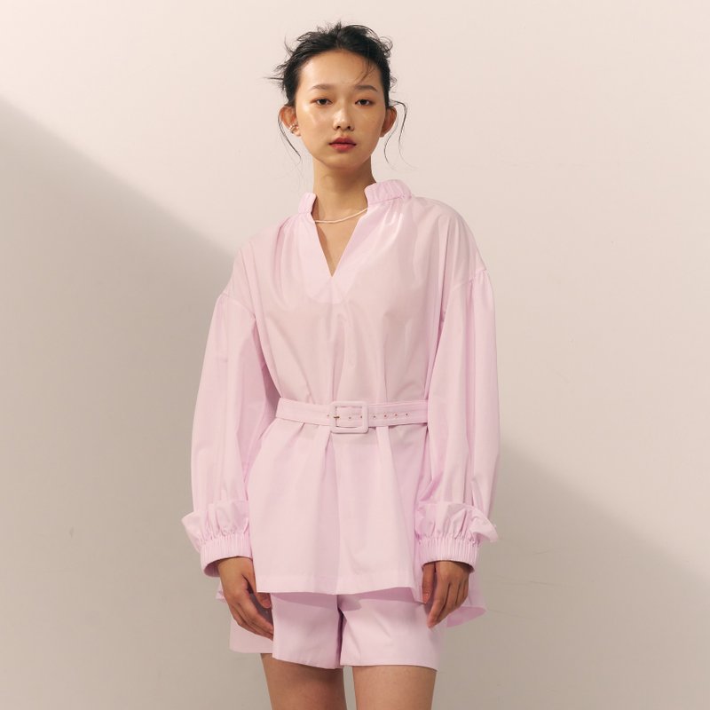 落肩澎袖腰帶上衣 /粉色細直條紋 - 女襯衫 - 其他材質 粉紅色