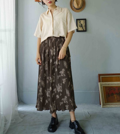 Treasure hunt vintage clothing - autumn and winter dark brown temperament  printed pleated long skirt