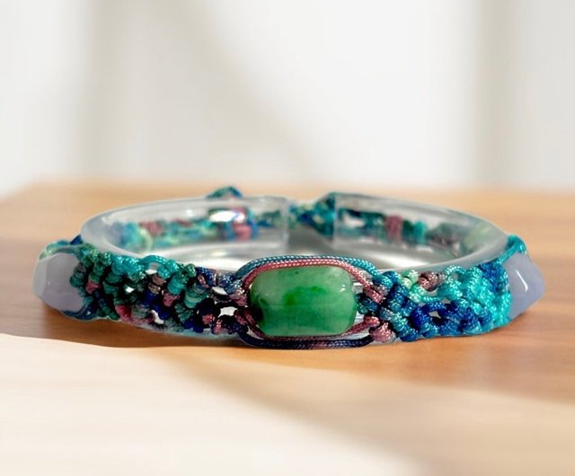 ミャンマー翡翠　A貨　ラベンダー翡翠　氷翡翠 ミャンマー産 天然本翡翠A貨氷種ラベンダー色 ブレスレット