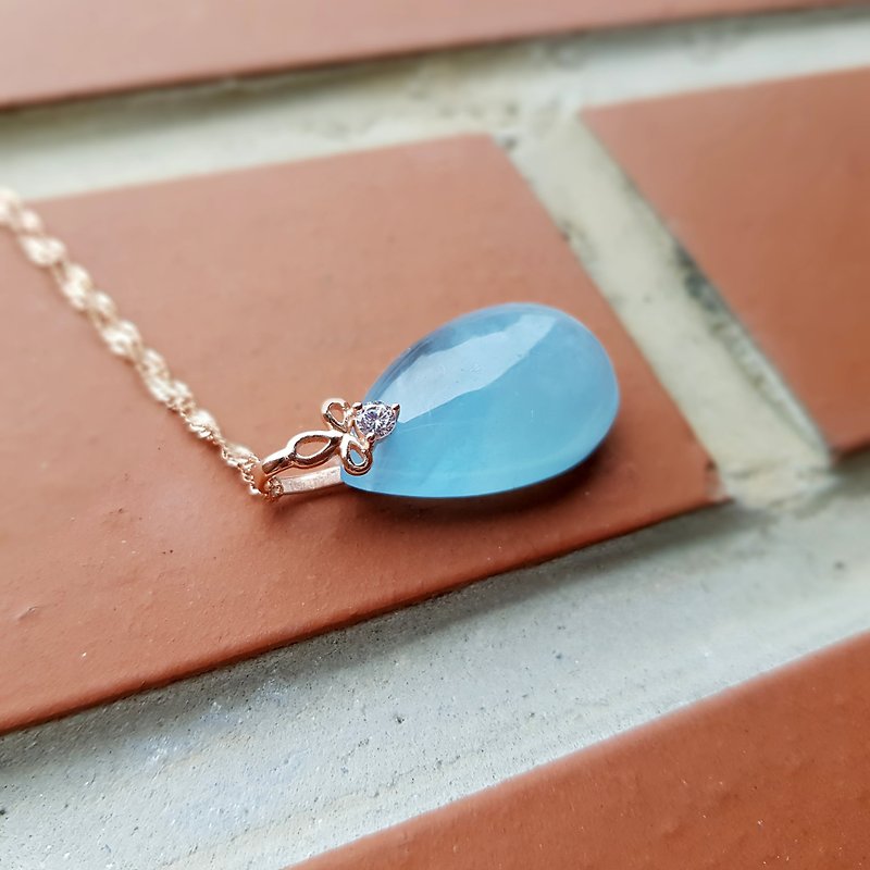 Girl Crystal World-【春日の天空蓝】-Aquamarine necklace with electroplated rose gold chain - Necklaces - Gemstone Blue