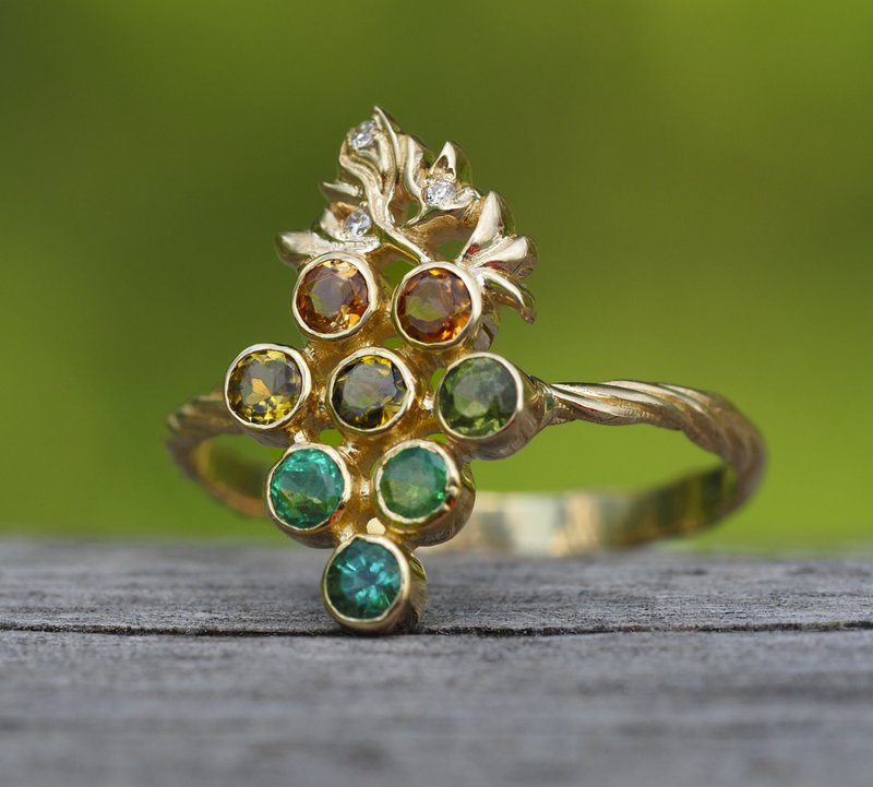 Grapes design gold ring with tourmalines, emeralds and diamonds - 戒指 - 貴金屬 金色
