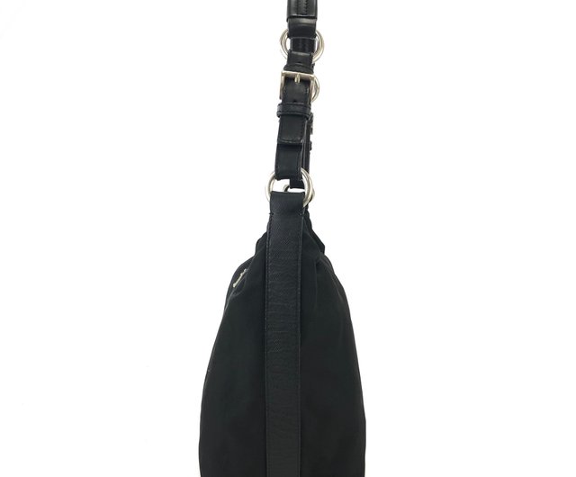日本直送 名牌中古包 】PRADA プラダ トライアングルロゴ ナイロン 