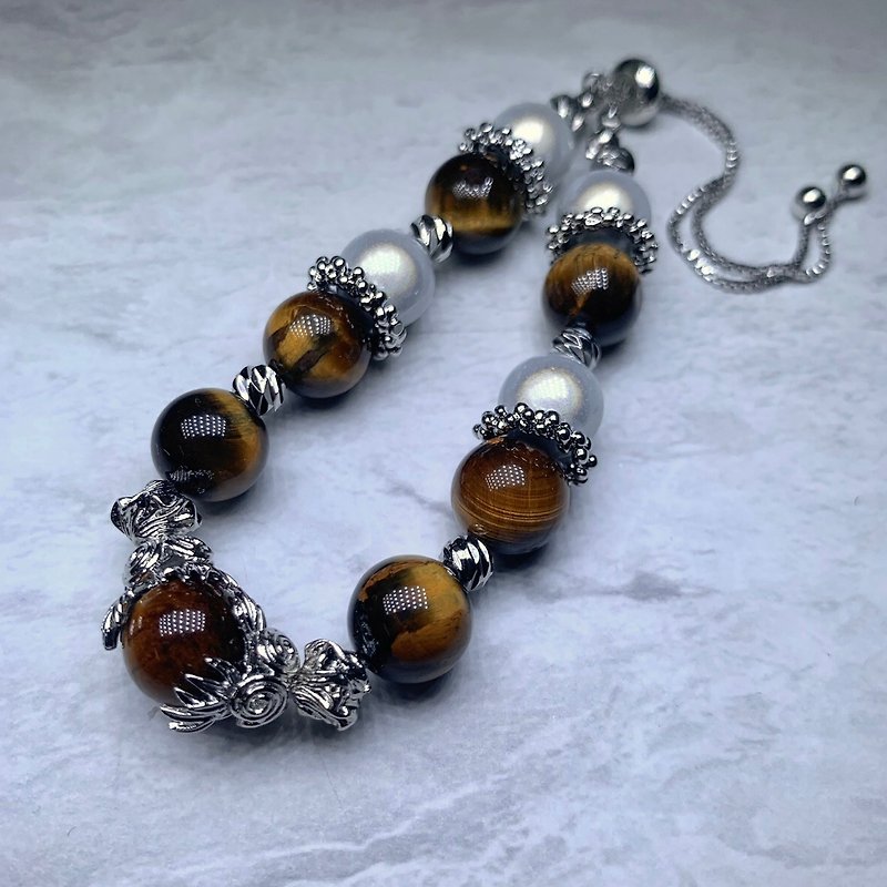 Stone reflective jewelry chain - Bracelets - Crystal 