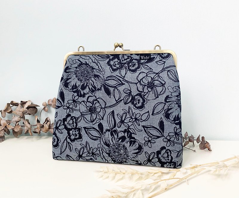 Denim flowers clasp frame bag/with chain/ cosmetic bag - Messenger Bags & Sling Bags - Cotton & Hemp Blue
